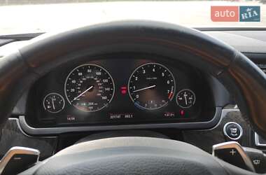 Седан BMW 7 Series 2013 в 
