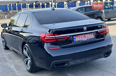Седан BMW 7 Series 2018 в 