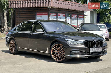Седан BMW 7 Series 2016 в 