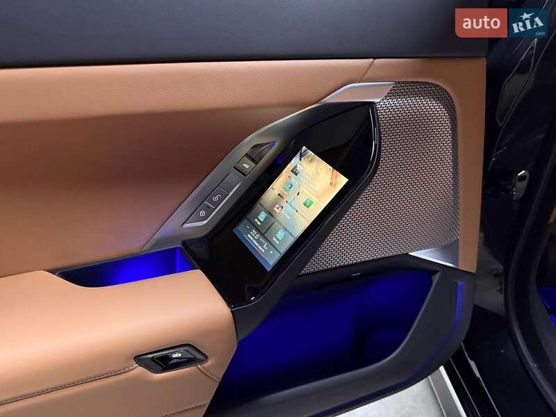 Седан BMW 7 Series 2023 в Киеве