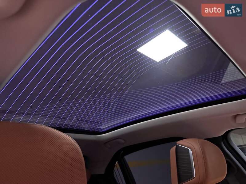 Седан BMW 7 Series 2023 в Киеве