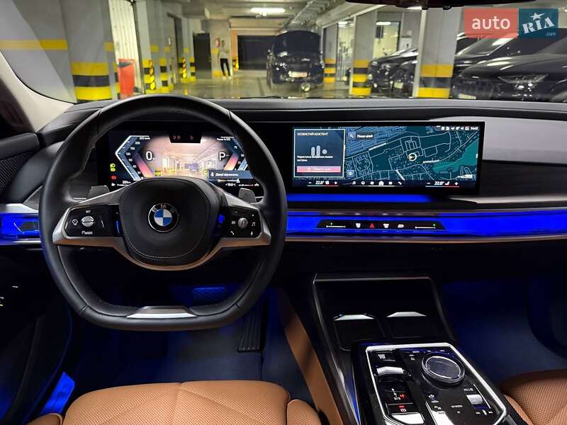 Седан BMW 7 Series 2023 в Киеве