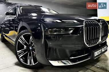Седан BMW 7 Series 2023 в Киеве