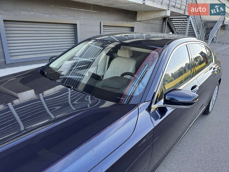 Седан BMW 7 Series 2019 в Киеве