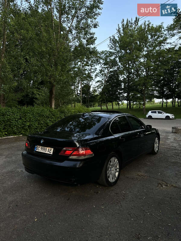 Седан BMW 7 Series 2007 в Львові