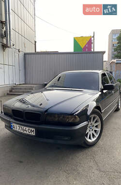 Седан BMW 7 Series 2000 в Александрие
