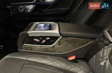 Седан BMW 7 Series 2019 в 