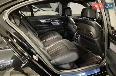 Седан BMW 7 Series 2019 в 
