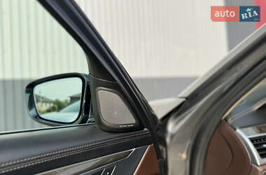 Седан BMW 7 Series 2017 в 