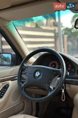 Седан BMW 7 Series 1999 в 
