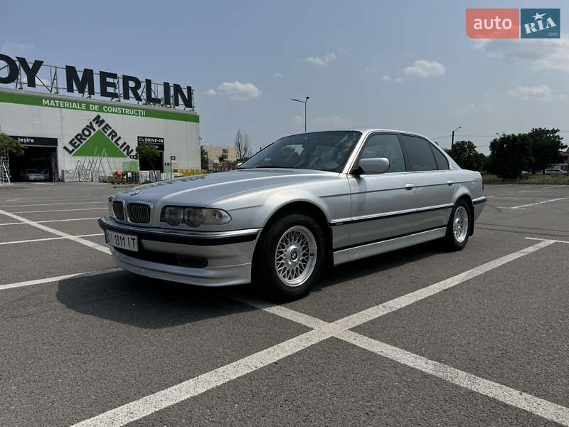 Седан BMW 7 Series 1998 в Рени