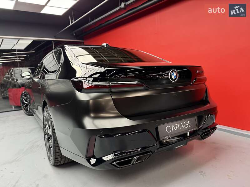 Седан BMW 7 Series 2022 в Києві