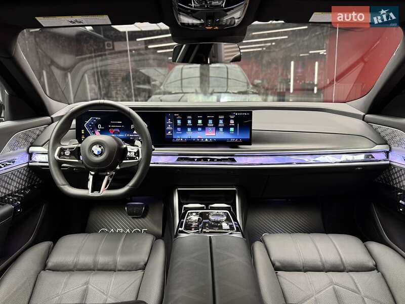 Седан BMW 7 Series 2022 в Києві