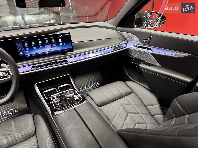 Седан BMW 7 Series 2022 в Києві