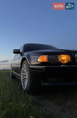 Седан BMW 7 Series 2000 в Одесі