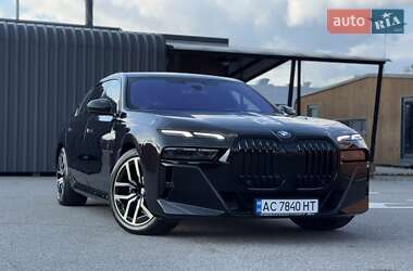 Седан BMW 7 Series 2023 в Києві