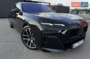 Седан BMW 7 Series 2023 в Киеве