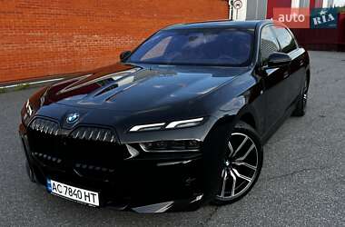 Седан BMW 7 Series 2023 в 