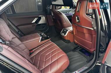 Седан BMW 7 Series 2023 в 