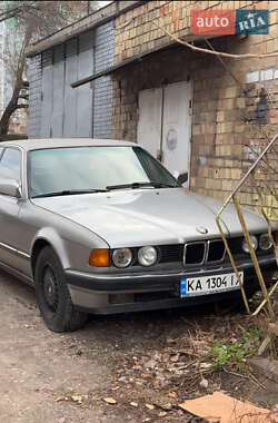 Седан BMW 7 Series 1988 в Києві
