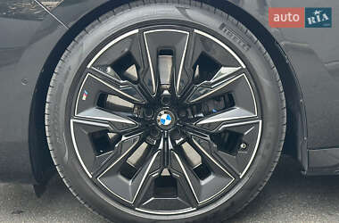 Седан BMW 7 Series 2022 в 