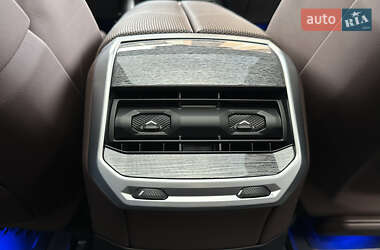 Седан BMW 7 Series 2022 в 