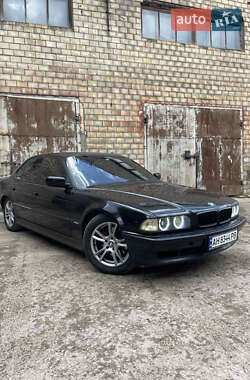 Седан BMW 7 Series 1997 в Ірпені