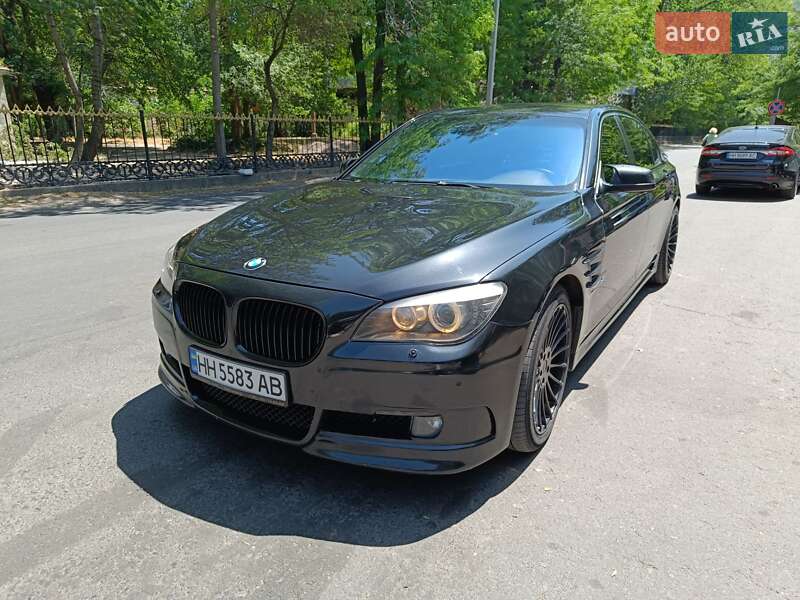 BMW 7 Series 2011