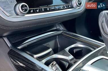 Седан BMW 7 Series 2018 в 
