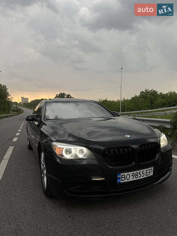 Седан BMW 7 Series 2014 в Тернополі