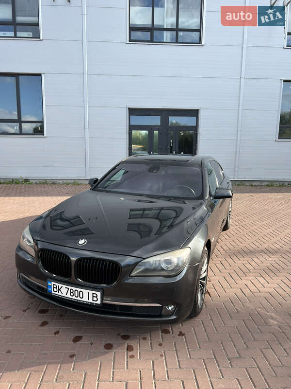 BMW 7 Series 2009
