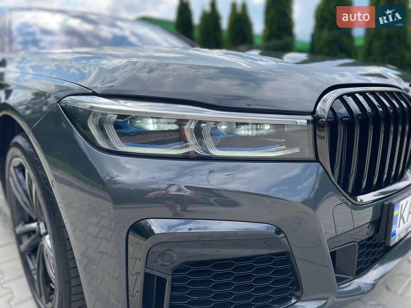 Седан BMW 7 Series 2021 в Кременчуге