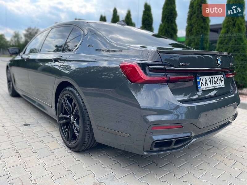 Седан BMW 7 Series 2021 в Кременчуге
