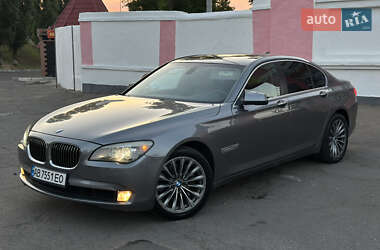 Седан BMW 7 Series 2011 в Первомайську