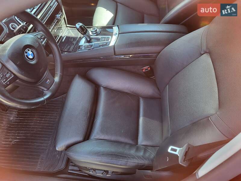 Седан BMW 7 Series 2010 в Хмельницком