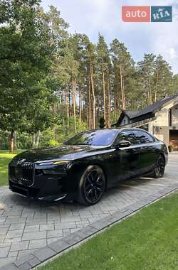 Седан BMW 7 Series 2024 в Києві