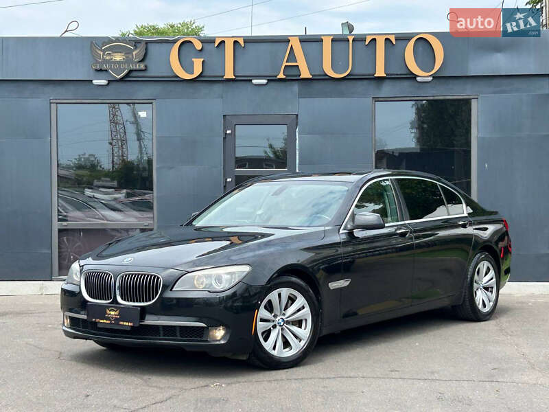 BMW 7 Series 2011