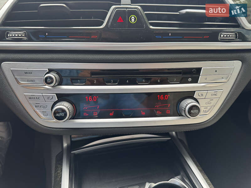 Седан BMW 7 Series 2019 в Ивано-Франковске