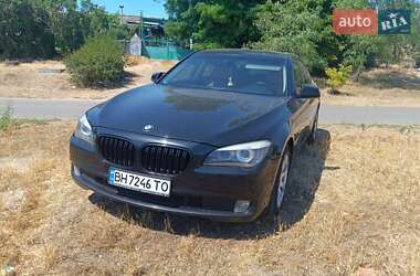 Седан BMW 7 Series 2011 в Южном