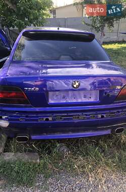 Седан BMW 7 Series 1996 в Баре