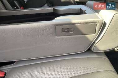 Седан BMW 7 Series 2005 в 