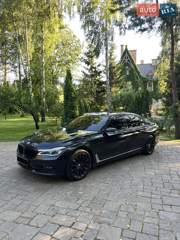 BMW 7 Series 2015