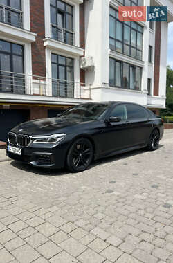 Седан BMW 7 Series 2017 в Львові