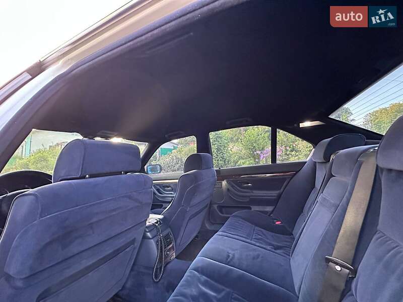Седан BMW 7 Series 1995 в Теребовле