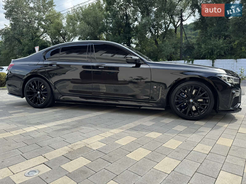 Седан BMW 7 Series 2022 в Мукачево фото 13 Седан BMW 7 Series 2022 в Мукачево