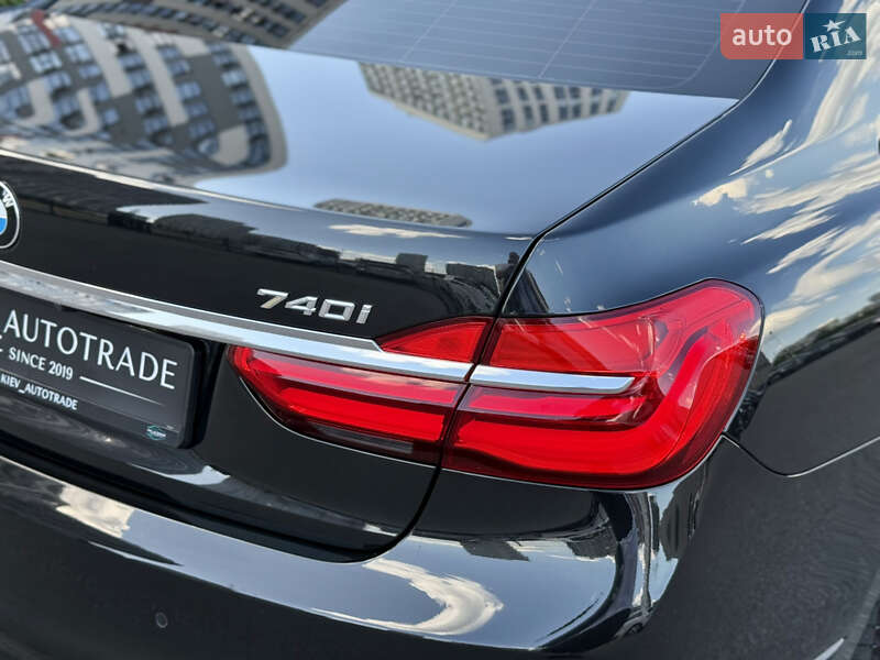 Седан BMW 7 Series 2016 в Киеве