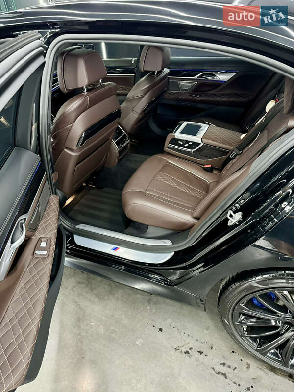 Седан BMW 7 Series 2020 в Харькове фото 32 Седан BMW 7 Series 2020 в Харькове