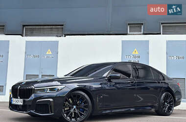 Седан BMW 7 Series 2022 в 