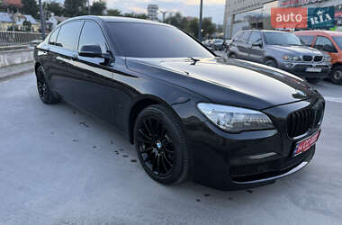 Седан BMW 7 Series 2013 в Львові