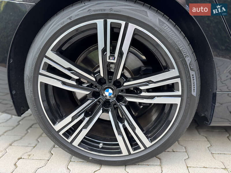 Седан BMW 7 Series 2024 в Киеве фото 18 Седан BMW 7 Series 2024 в Киеве